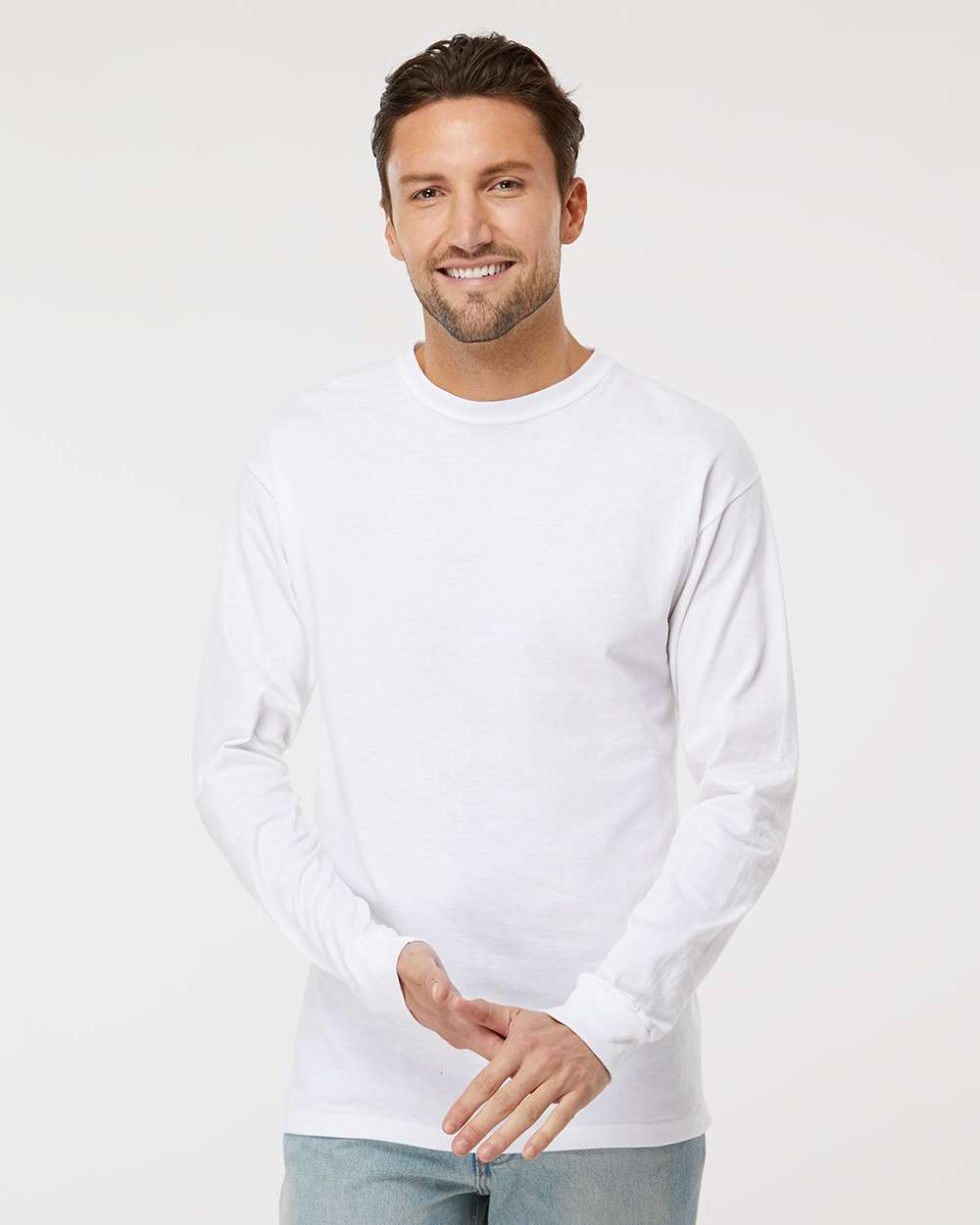 M&O_4820_White_Front_High_Model