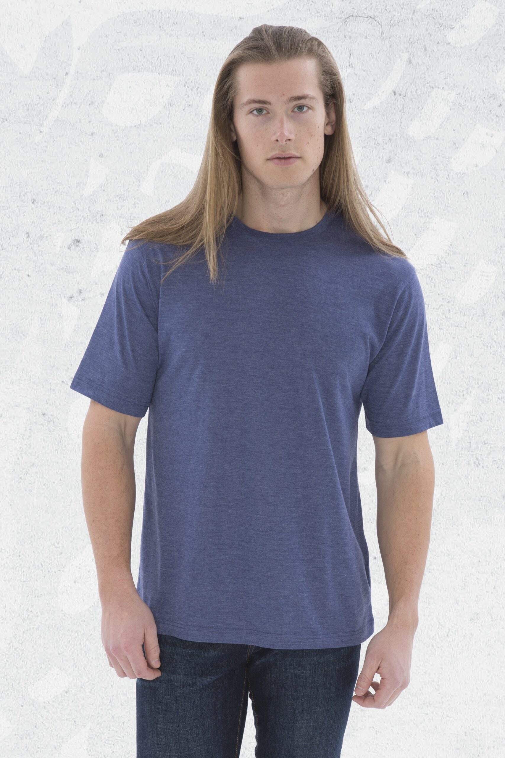 koi8021_navytriblend_modl_studio2